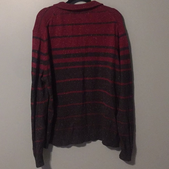 3/$20 Izod sweater size XL - Picture 3 of 3